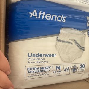 Adult diapers size medium